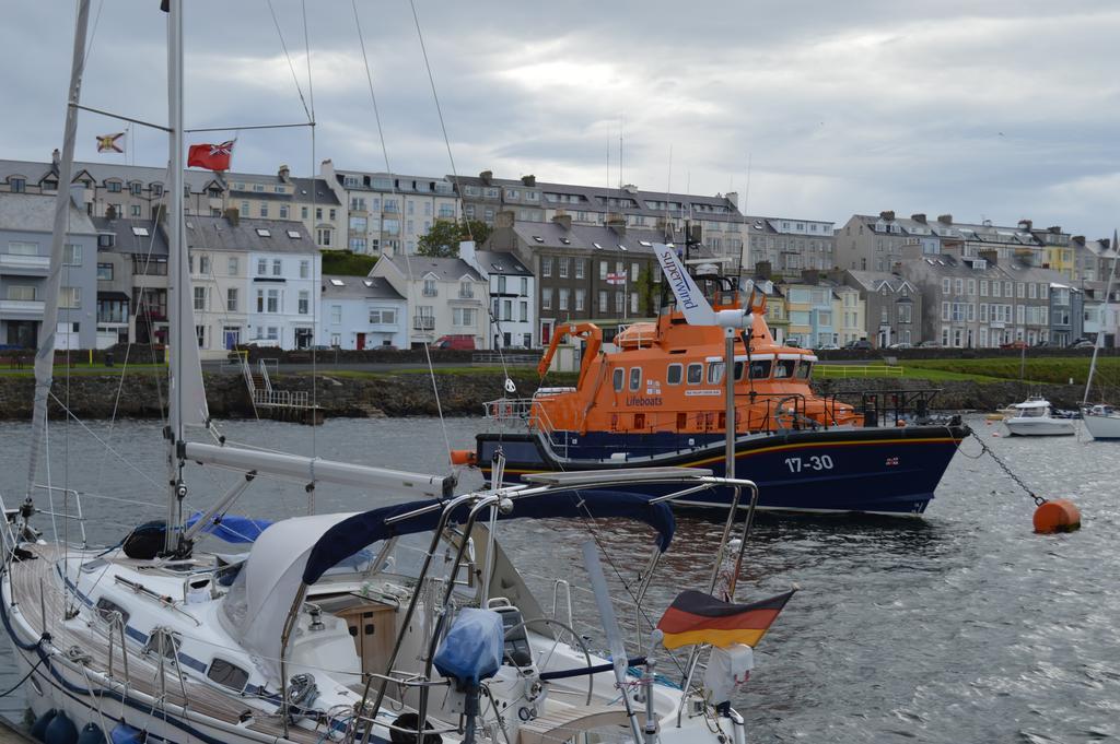 Pier39Portrush Adult Only Bed & Breakfast Eksteriør bilde